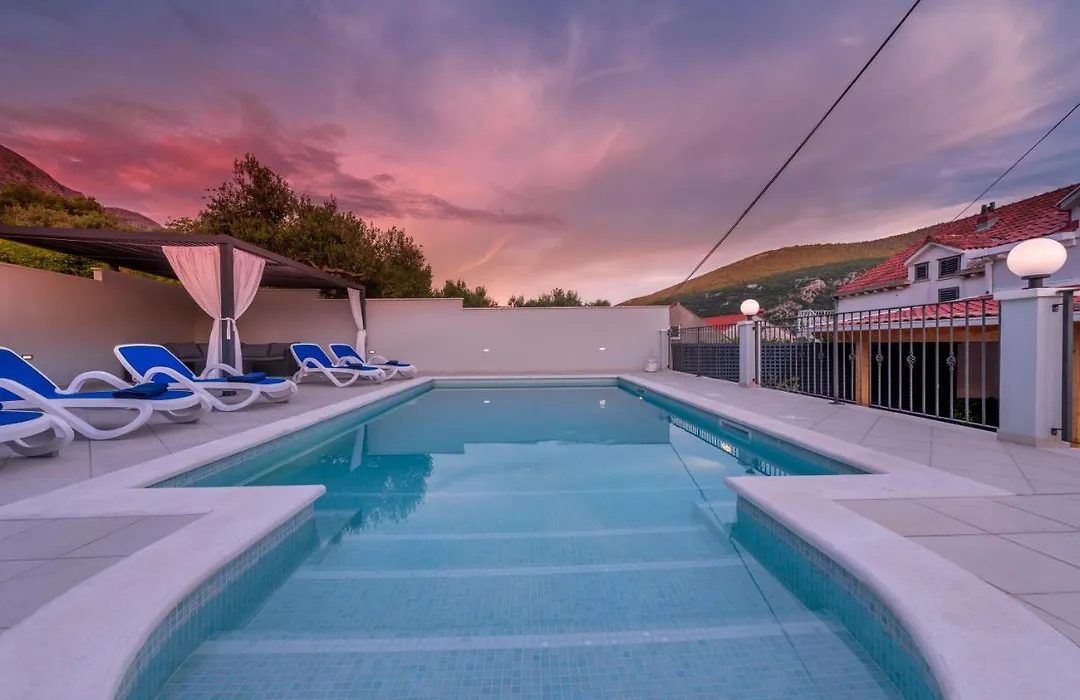 Villa Anny-1